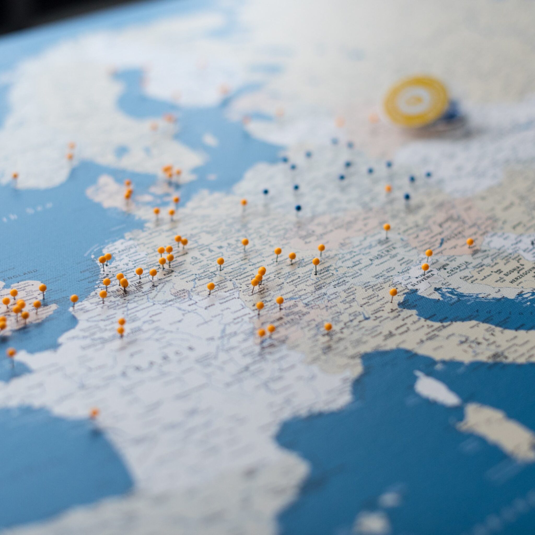 Europe Push Pin Map - Blue (Detailed) - Tripmapworld.com