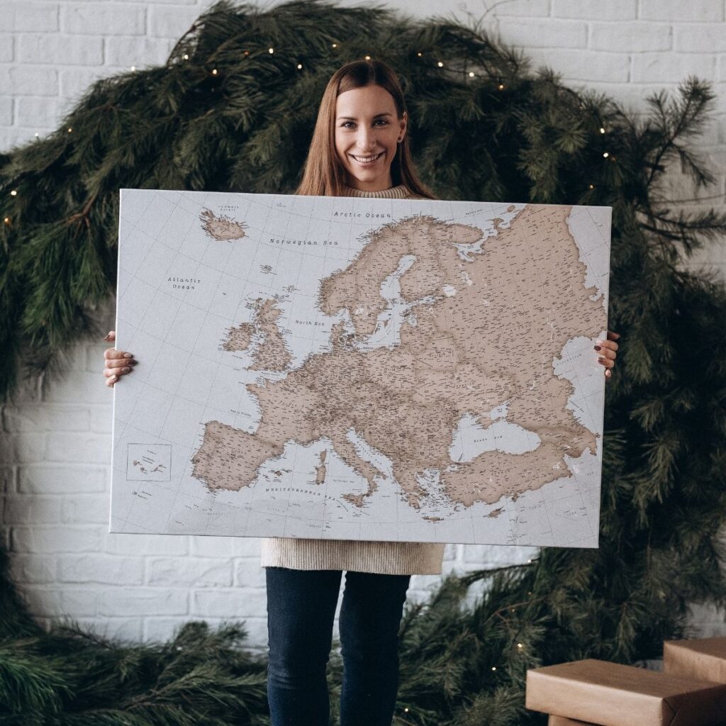 Europe Push Pin Map – Vintage (Detailed) - Tripmapworld.com